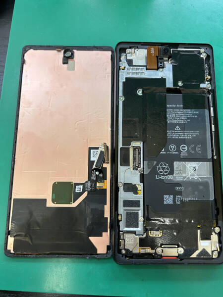 Google pixel6a バッテリー交換！！【スマホ修理工房　上野店】