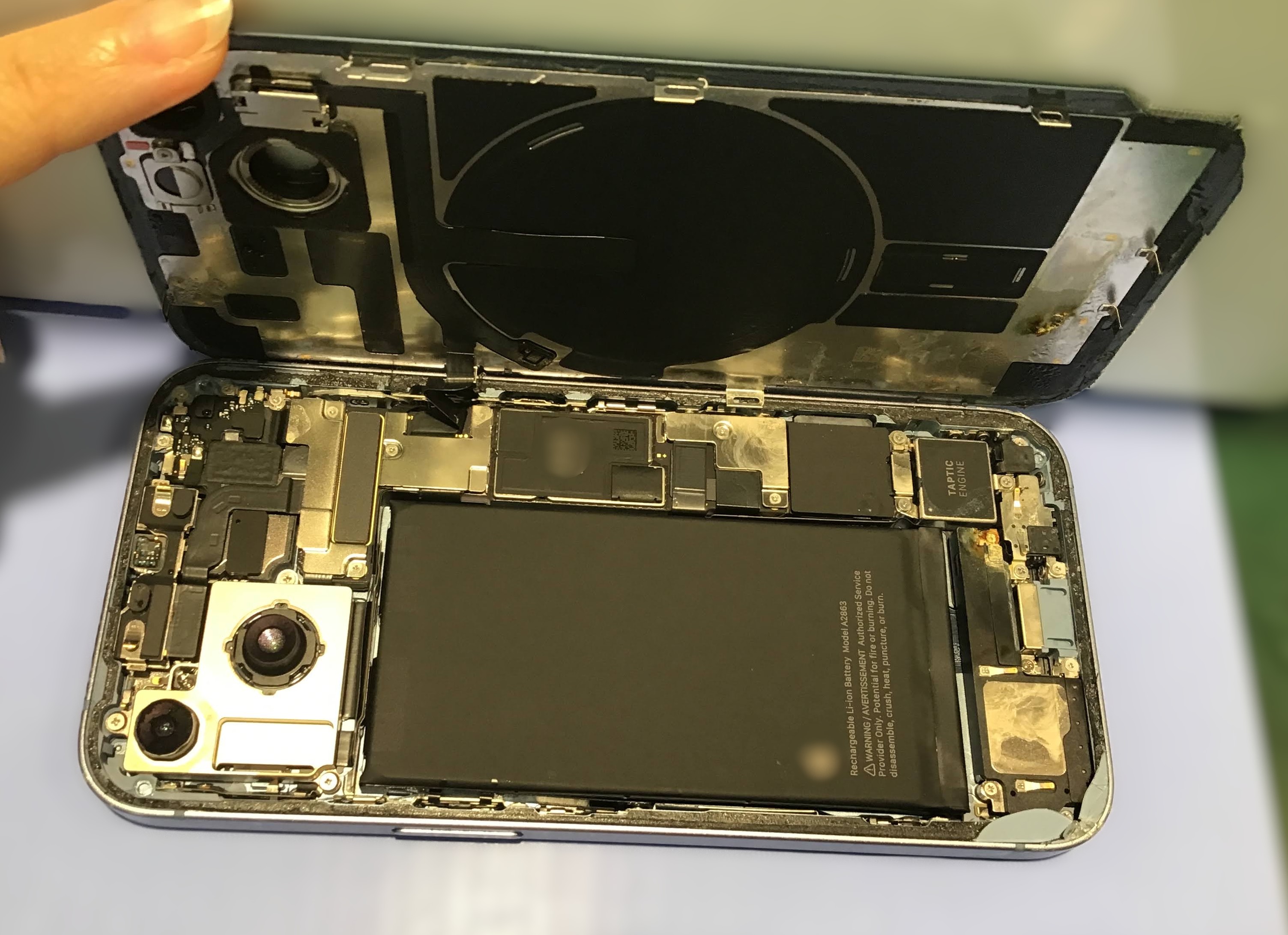 【iPhone14】バッテリ交換をさせていただきました｜スマホ修理工房 秋津店