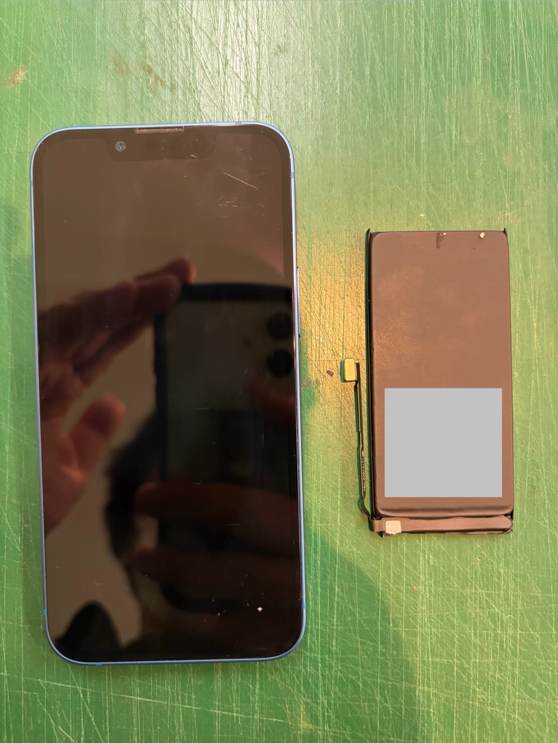 【iPhone 13mini】のバッテリー交換の修理を承りました-スマホ修理工房和光市駅北口店-