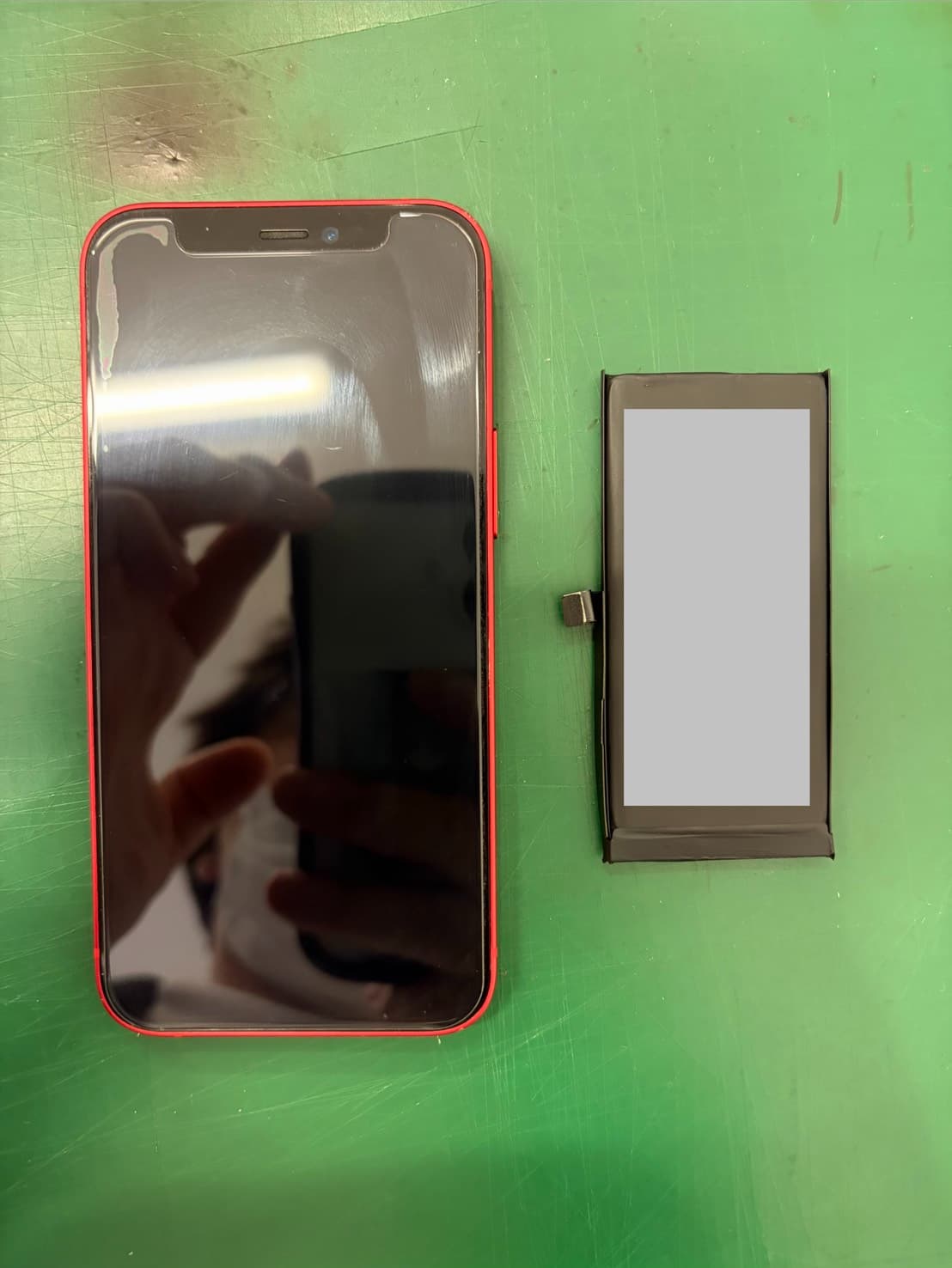 【iPhone 12mini】のバッテリー交換の修理を承りました-スマホ修理工房和光市駅北口店-