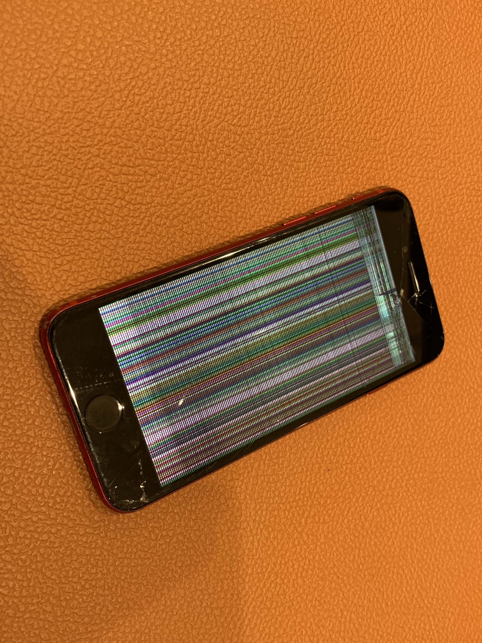 ガラスが割れ・液晶不良が出てしまったiPhoneSE第2世代（アイフォン）の画面交換を承りました！