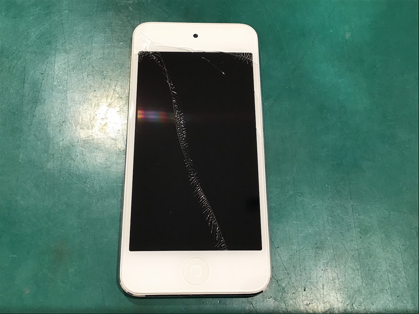 iPod touchの修理もスマホ修理工房丸井錦糸町店にお任せください！