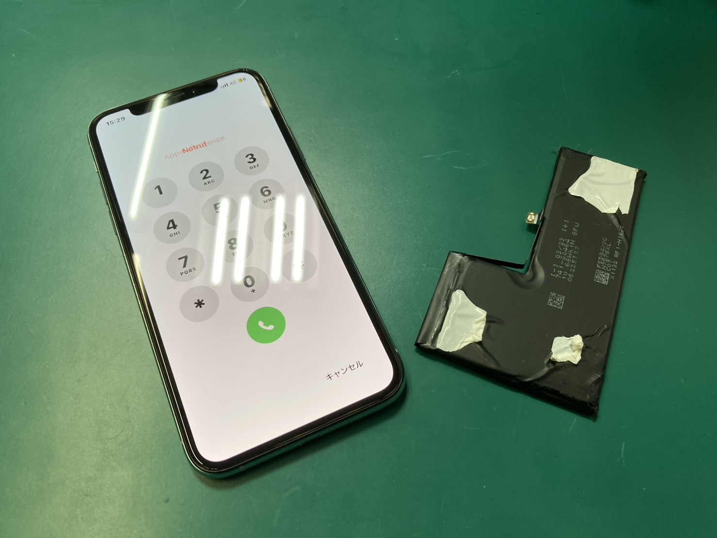 まだまだ現役！！iPhone XSのバッテリー交換【スマホ修理工房 調布パルコ店】
