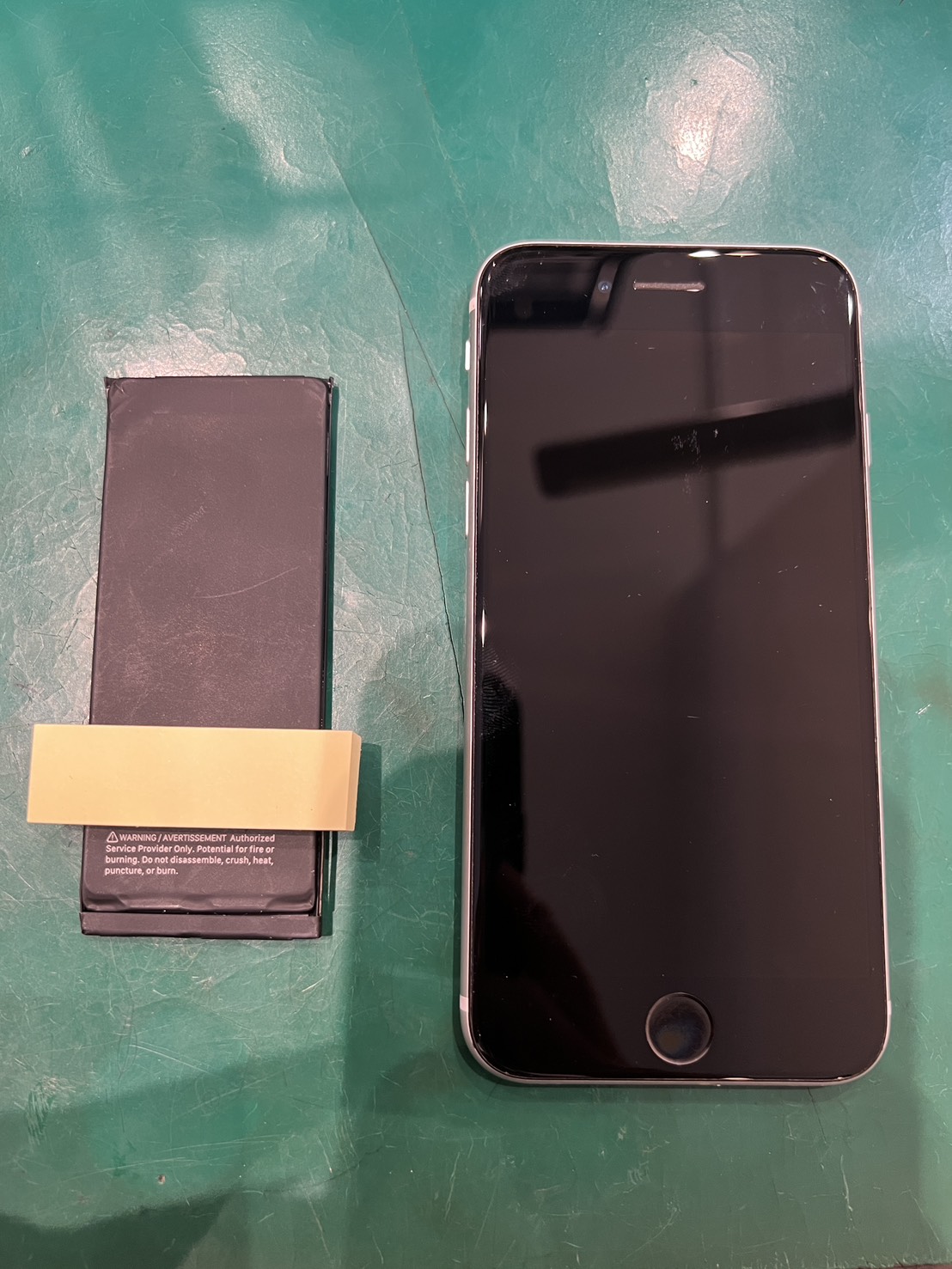 iPhoneSE3のバッテリー交換を承りました！【スマホ修理工房ミーツ国分寺店】