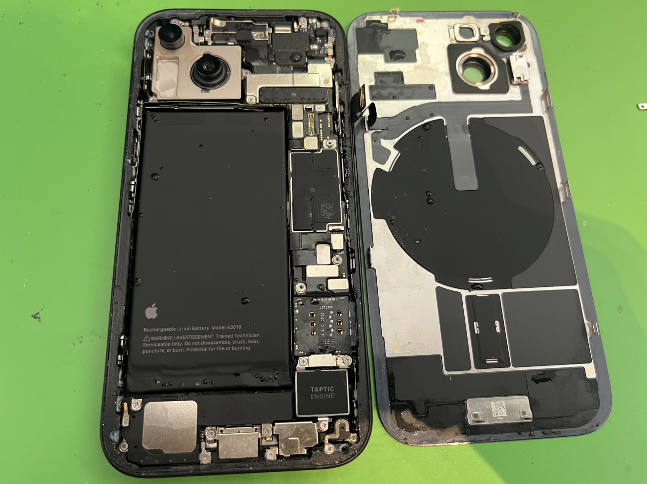 💧iPhone15の水没修理なら横浜関内店へ💧 【修理日記】 | iPhone修理