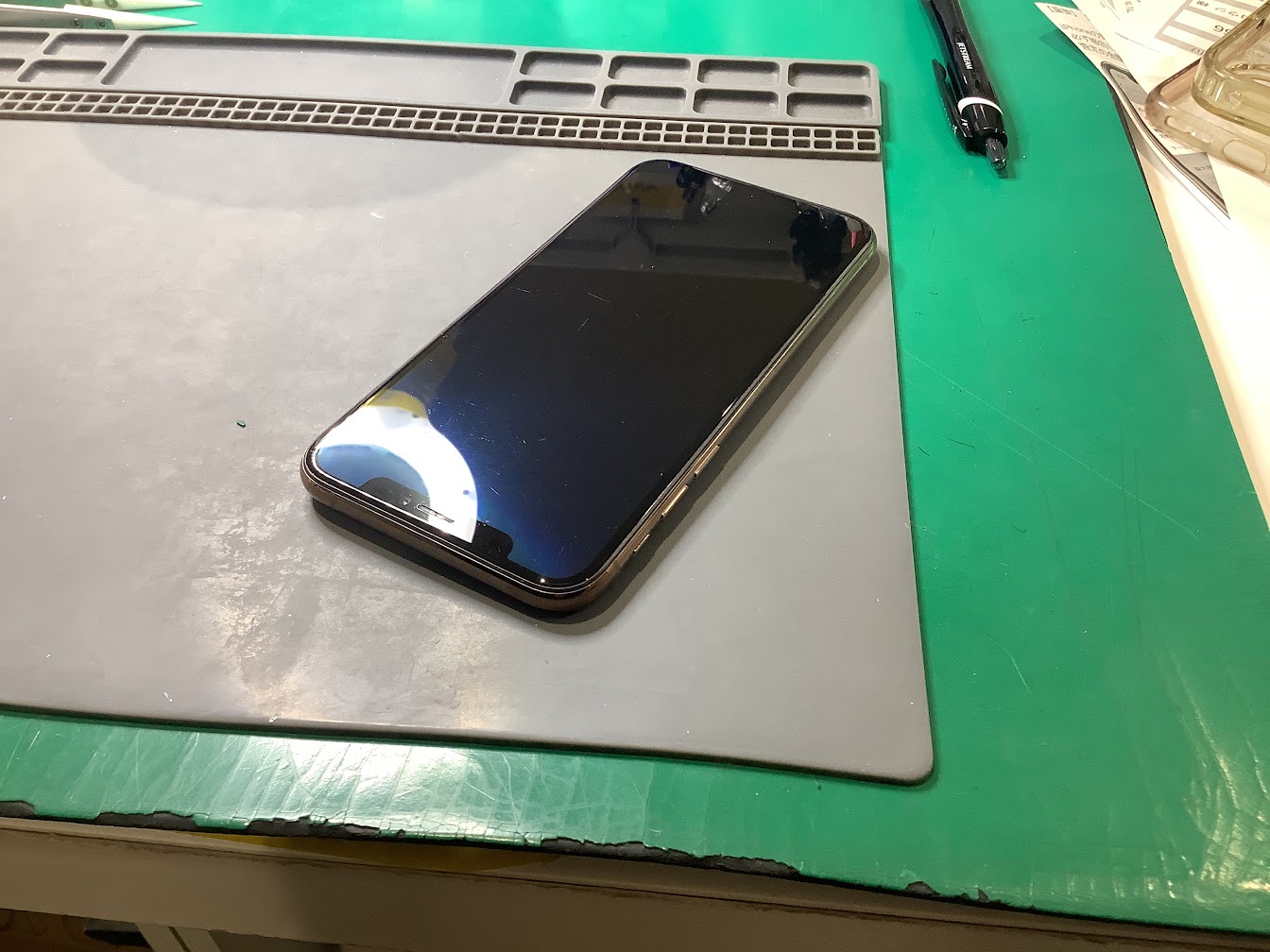 iPhone12の画面交換ならデータをそのまま・最短即日修理のスマホ修理工房港北TOKYU S.C.店へ