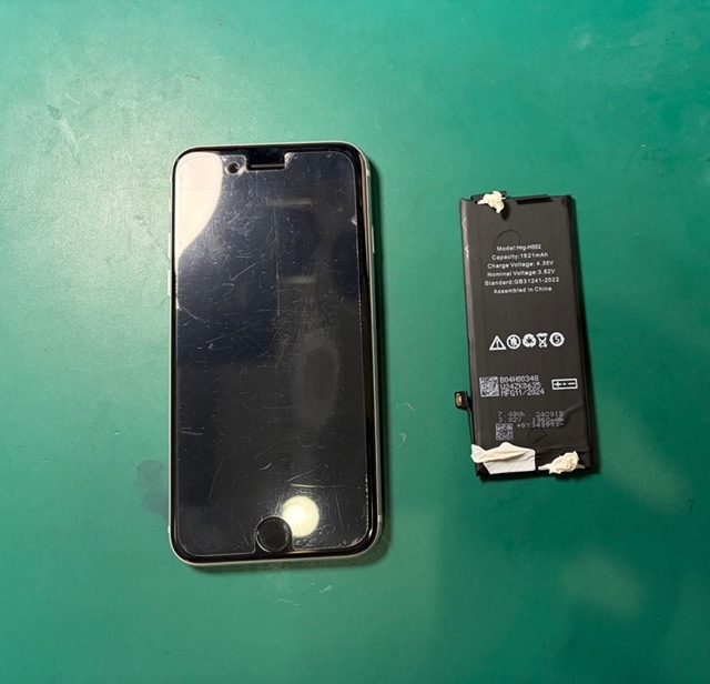 神戸市からお越しのお客様よりiPhoneSE2のバッテリー交換をご依頼いただきました！