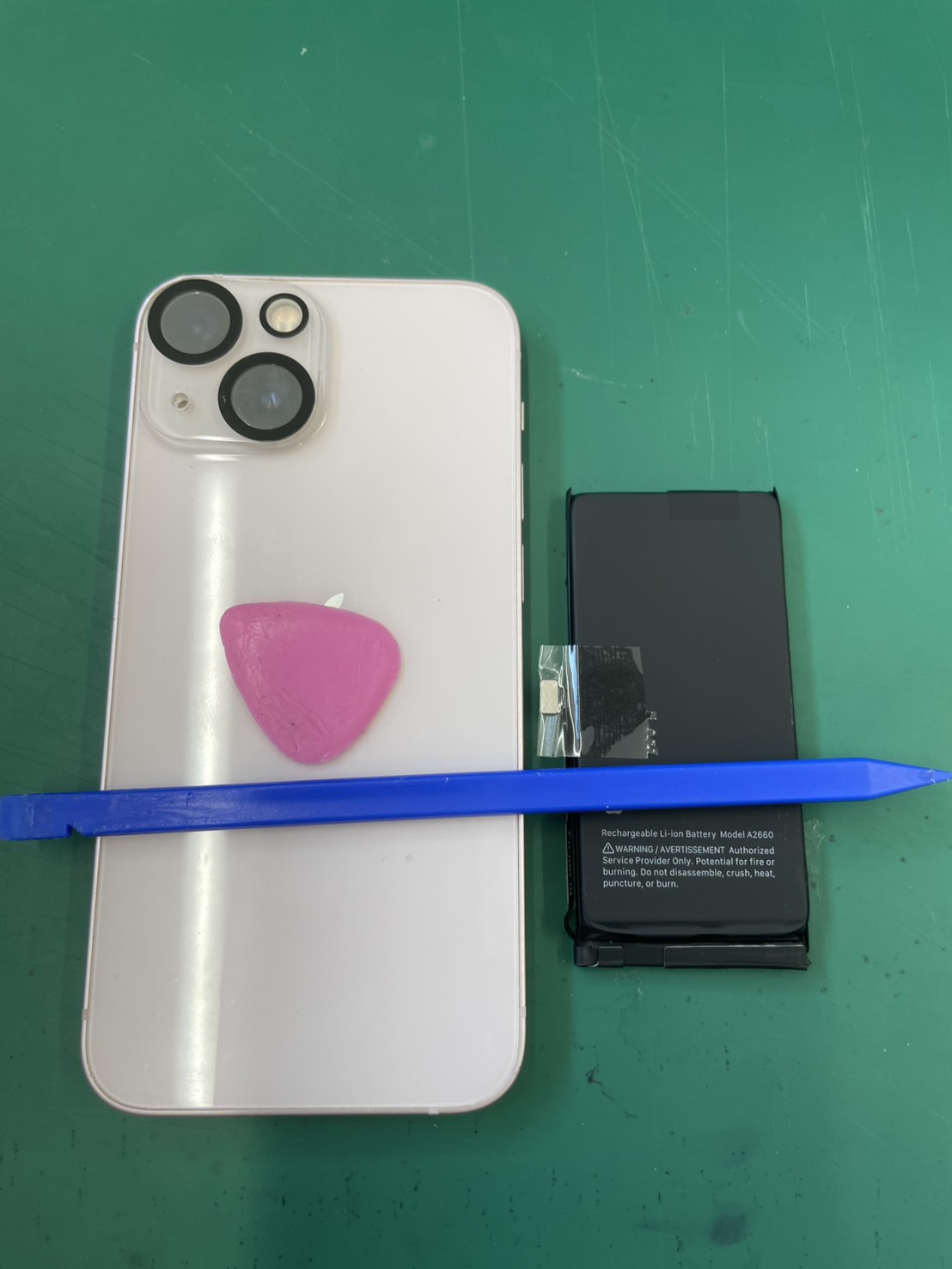 iPhone13miniのバッテリー劣化が進み最大容量64％に！？-スマホ修理工房北朝霞店-