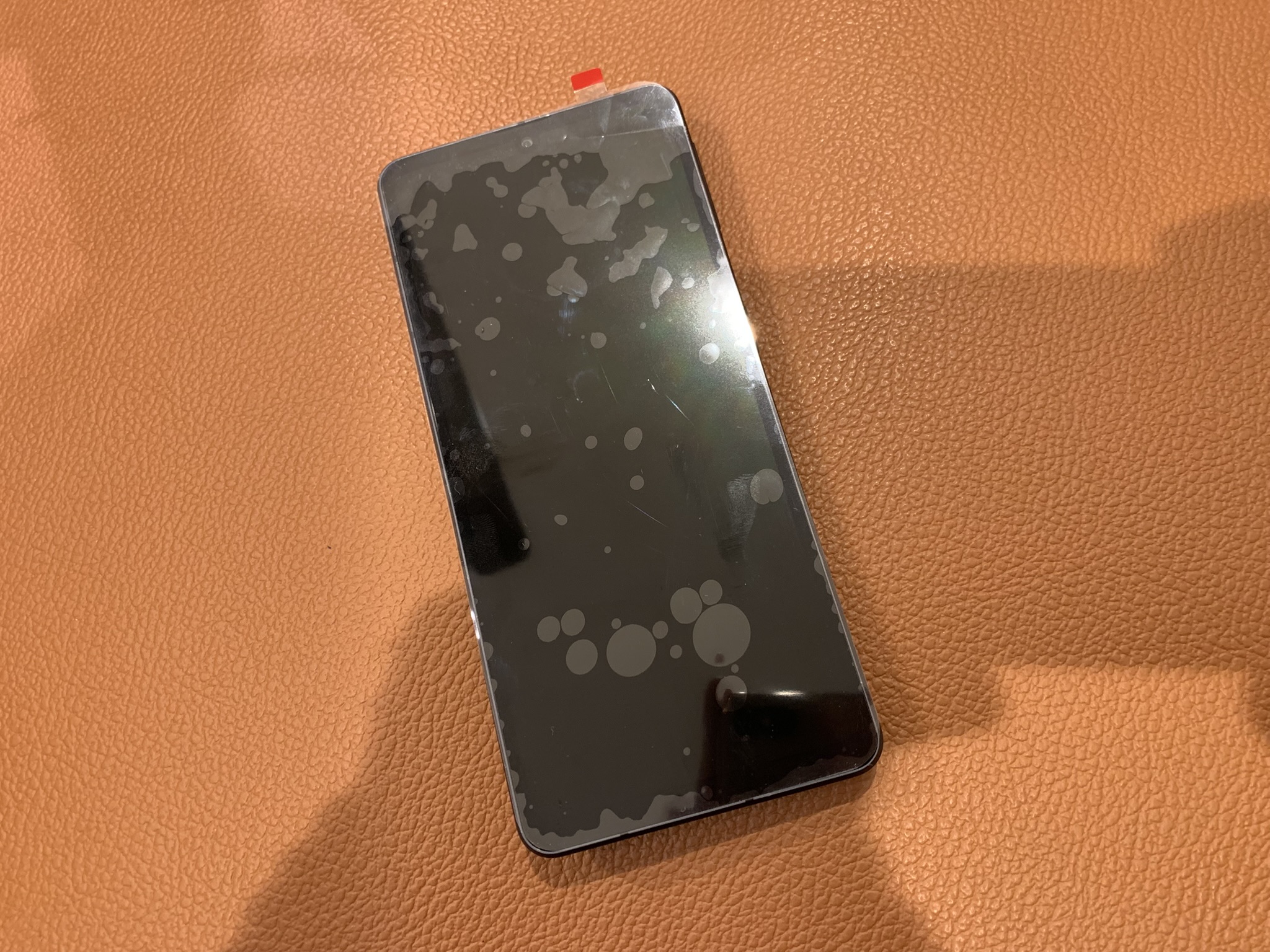 ガラスが割れてしまったGalaxy S21ultraの画面交換修理を承りました