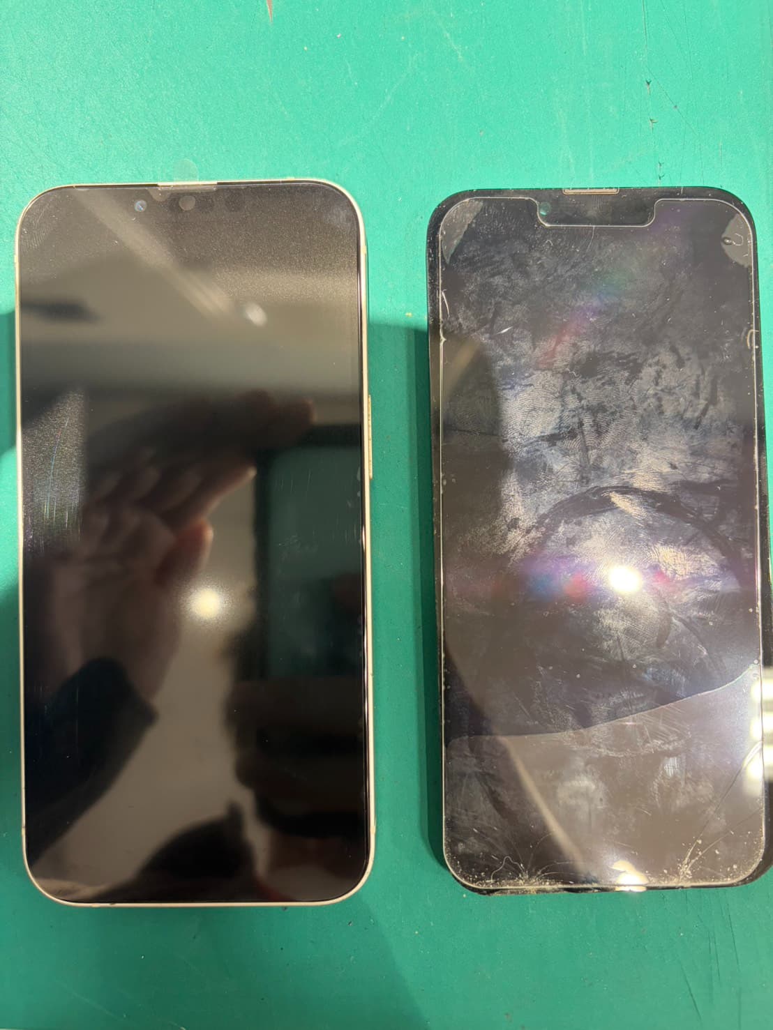 【iPhone 14】の画面パネル交換の修理を承りました-スマホ修理工房和光市駅北口店-