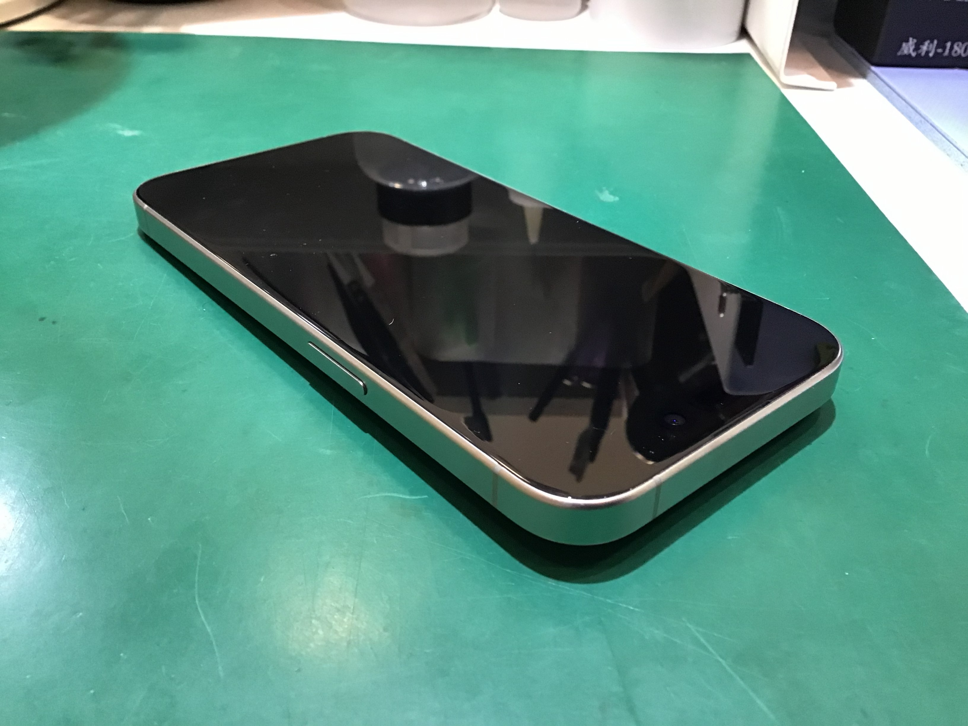 iPhone以外の修理も幅広く受付中！