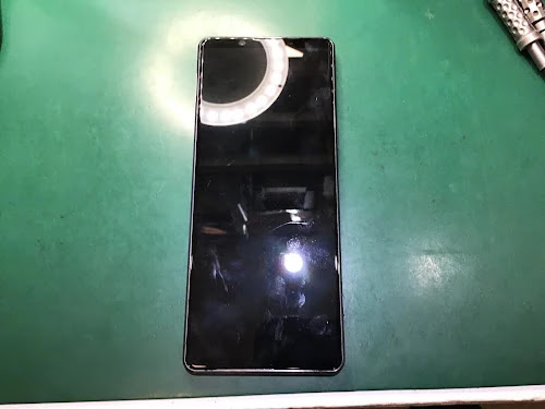 Xperia 1 IIのバッテリー交換でストレス解消！長持ちパワーを復活させる精密手順