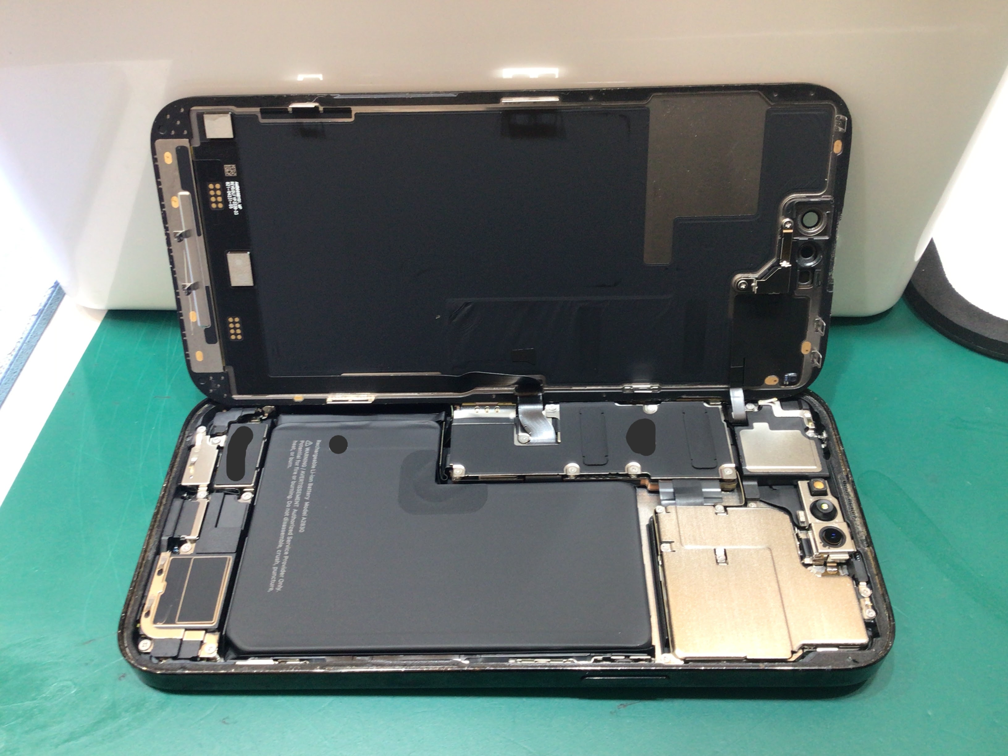 【イーアス高尾】iPhone　のバッテリー交換（データそのまま！）｜電池がすぐ減る症状を最短60分で改善