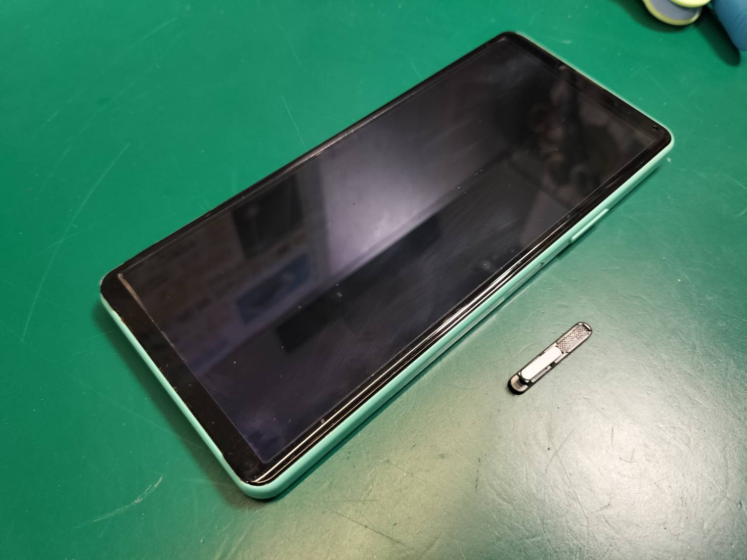 Xperia10 Ⅳの電源ボタン陥没の修理を承りました♪【スマホ修理工房京王アートマン府中店】