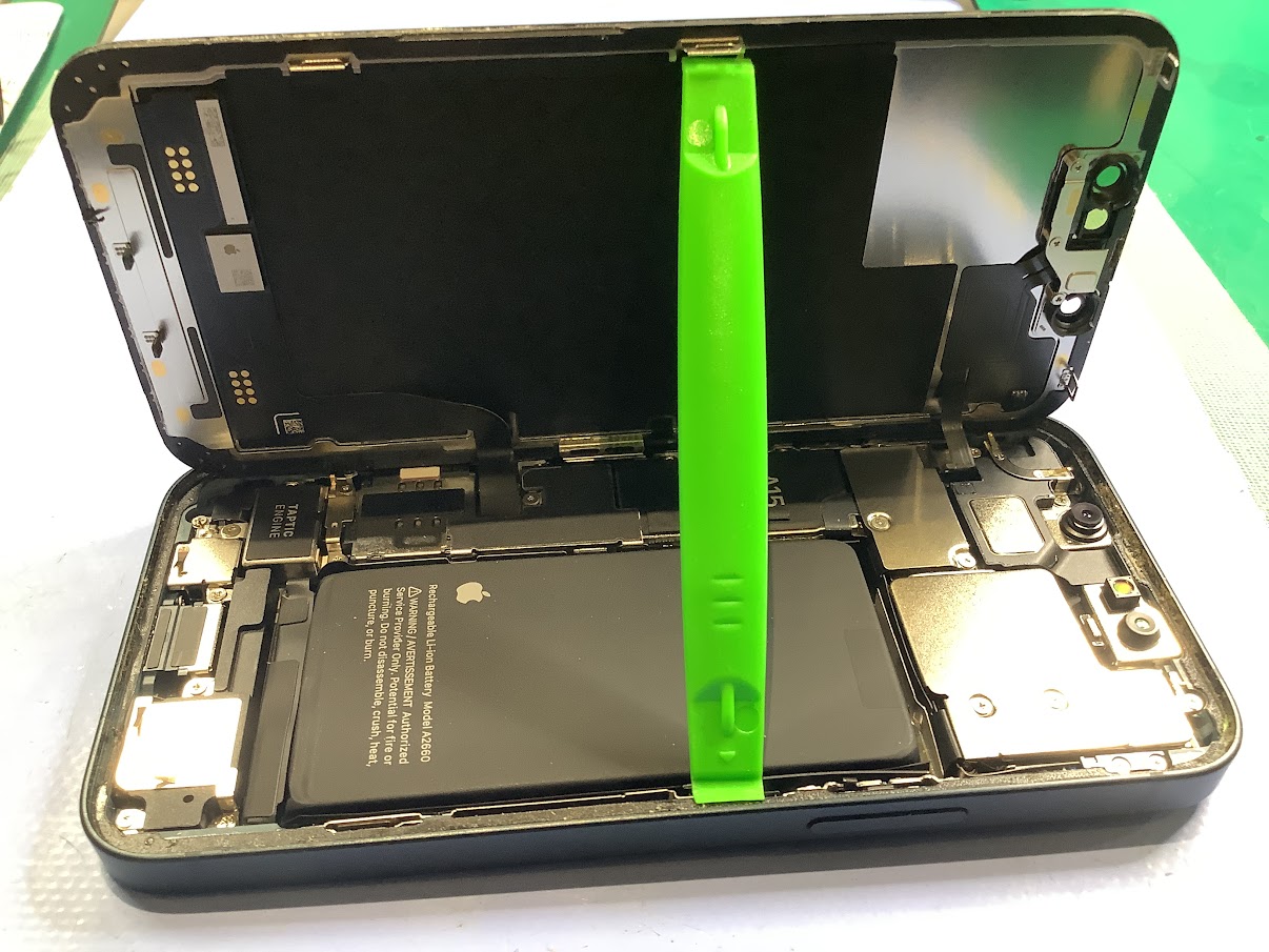 iPhone13miniのバッテリー交換ならデータをそのまま・最短即日修理のスマホ修理工房八王子オクトーレ店へ