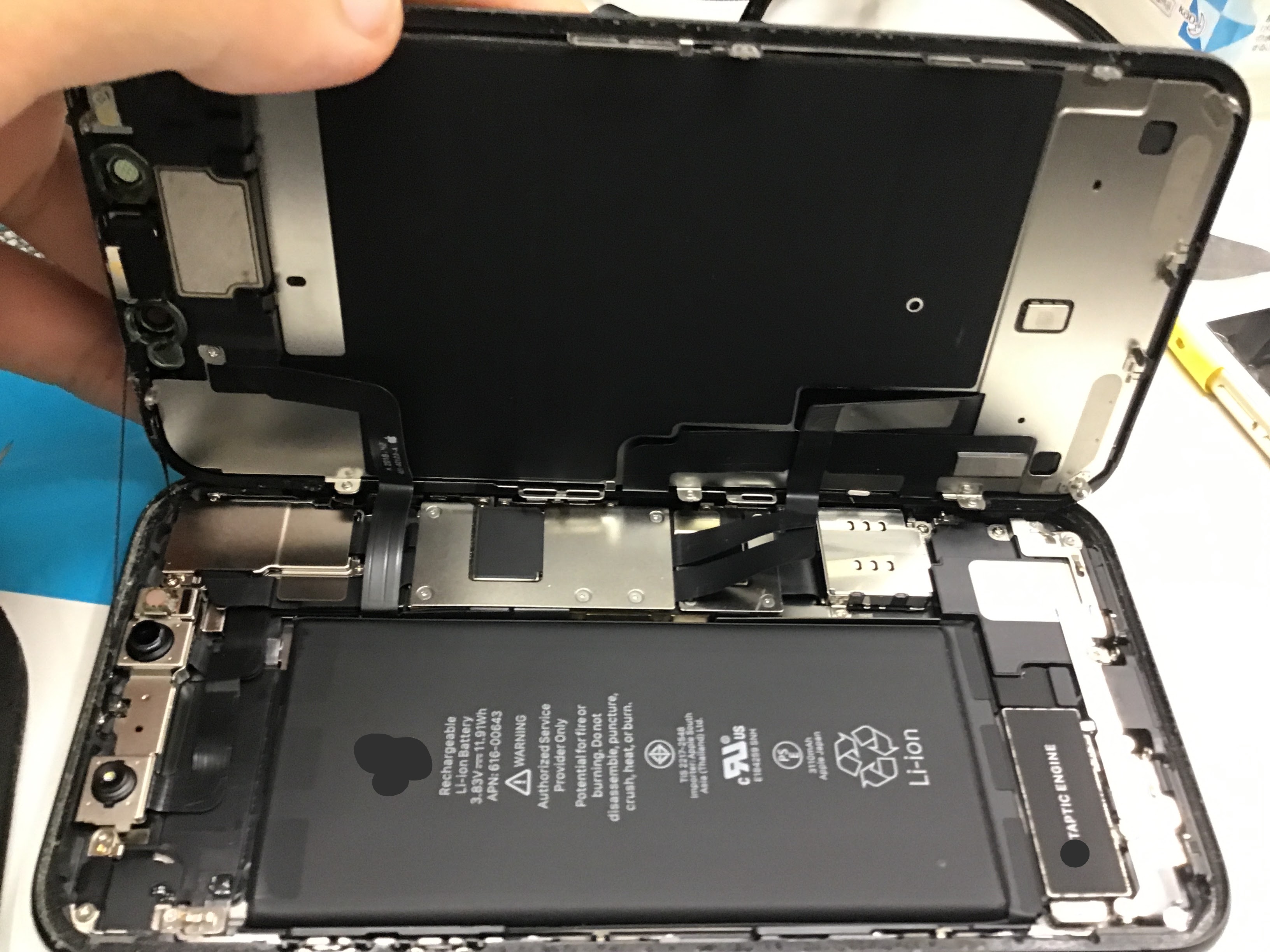 修理　データをそのまま・最短即日修理のスマホ修理工房八王子オクトーレ店にご相談ください！
