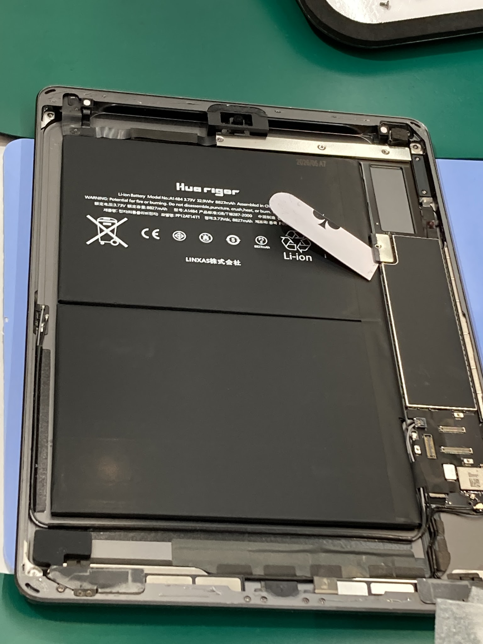 iPad9の画面交換ならデータをそのまま・最短即日修理のスマホ修理工房ウイング上大岡店へ
