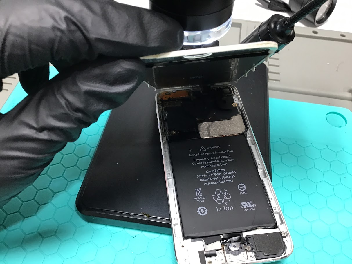📱画面割れやバッテリー劣化…スマホの修理依頼が急増中です！ お仕事や動画視聴に欠かせないスマホ、調子はいかがですか？