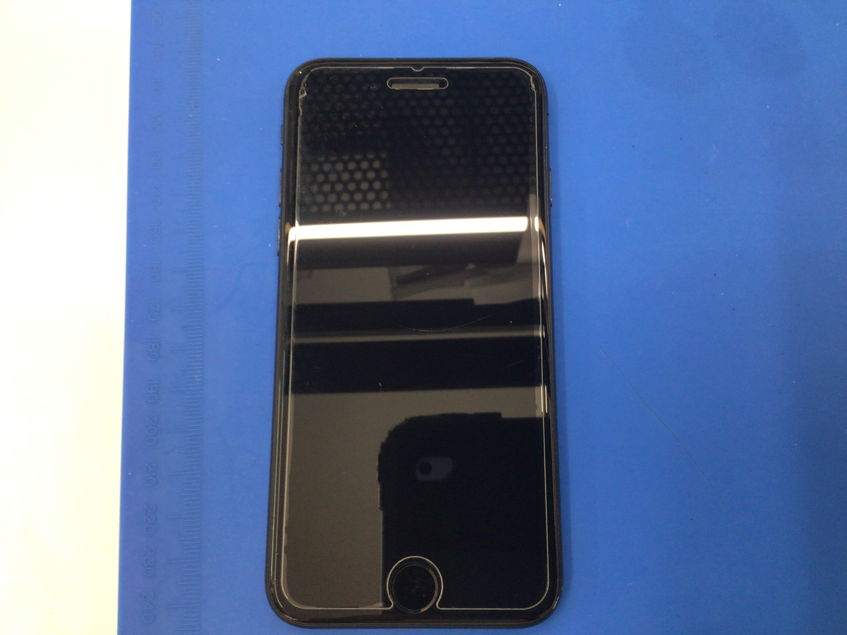 スマホ修理工房海老名ビナウォーク店/iPhoneSE2の修理を承りました