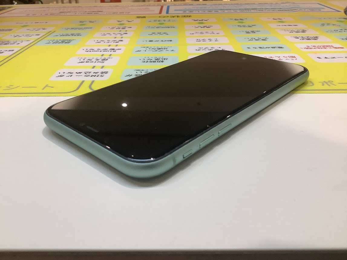 iPhone11の画面交換ならデータをそのまま・最短即日修理のスマホ修理工房秋津店へ