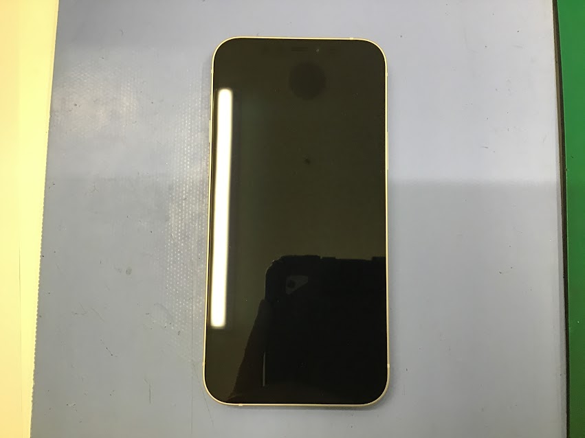 iPhone13Proのバッテリー交換ならデータをそのまま・最短即日修理のスマホ修理工房二俣川店へ