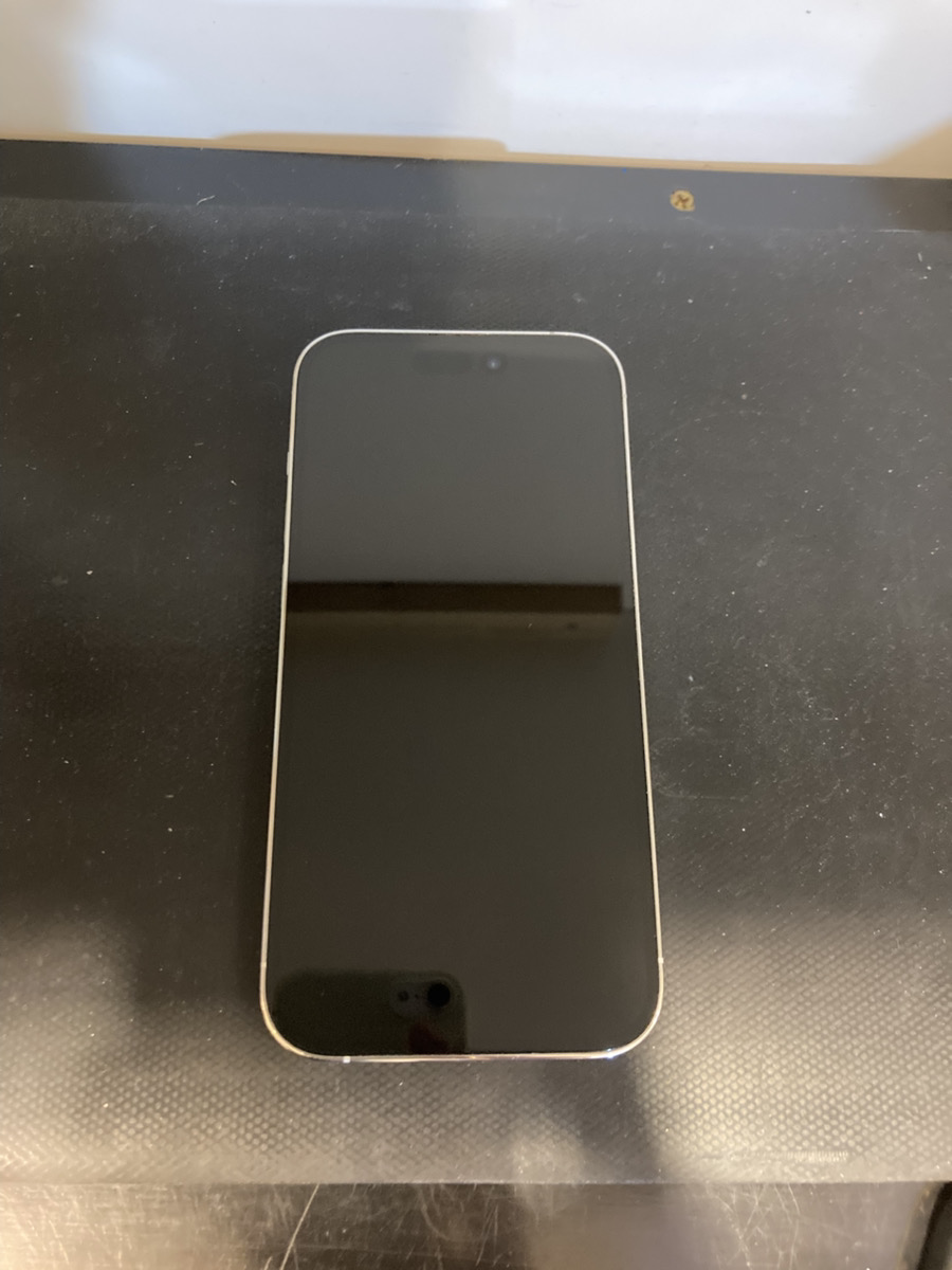iPhone14 Proのアウトカメラ交換を行いました！【スマホ修理工房 調布パルコ店】