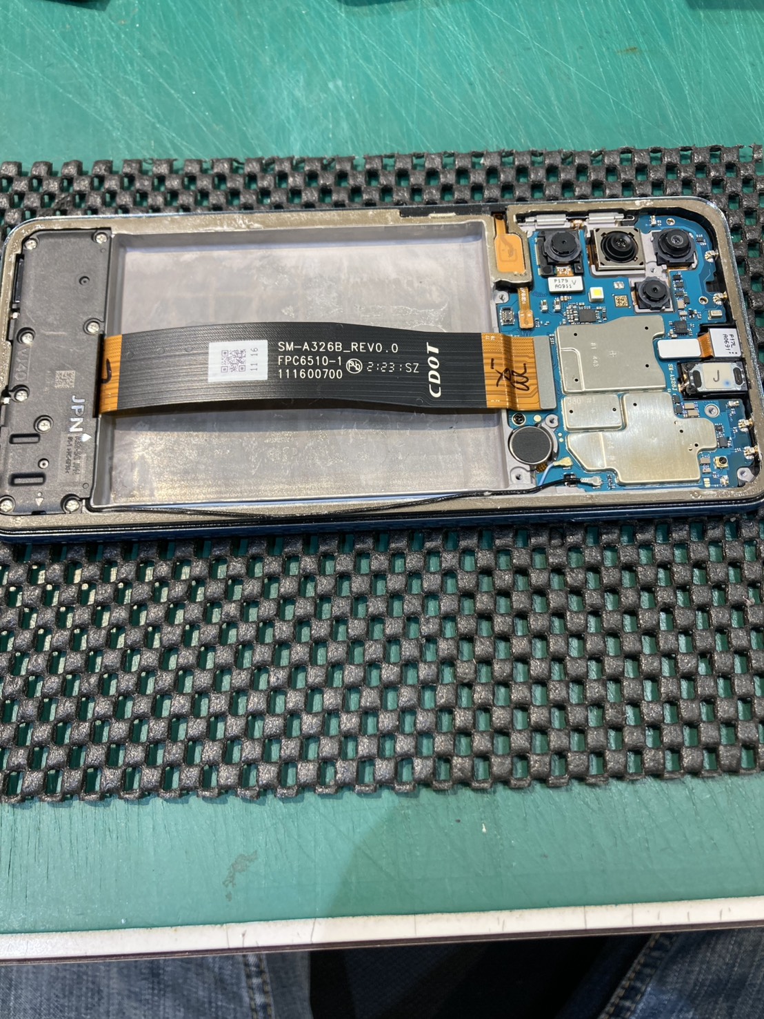 Galaxy A32のバッテリー交換を承りました！-スマホ修理工房浦和パルコ店-