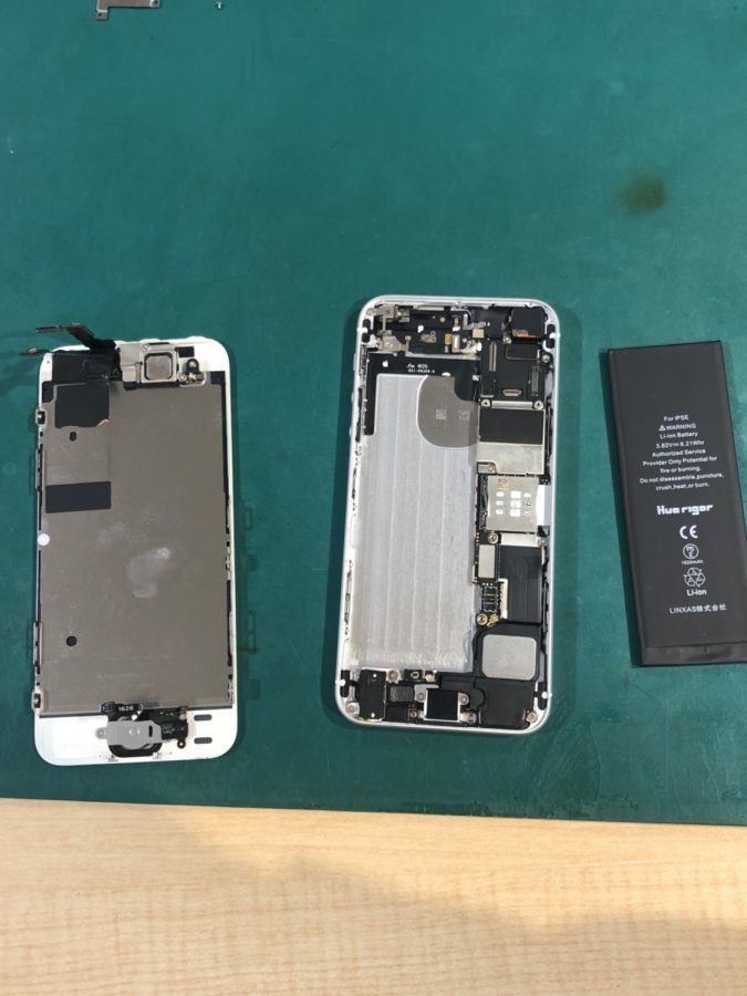 iPhoneSE（アイフォンSE）電源が急に落ちでしまう？！iPhoneSEのバッテリー交換ならスマホ修理工房ココリア多摩