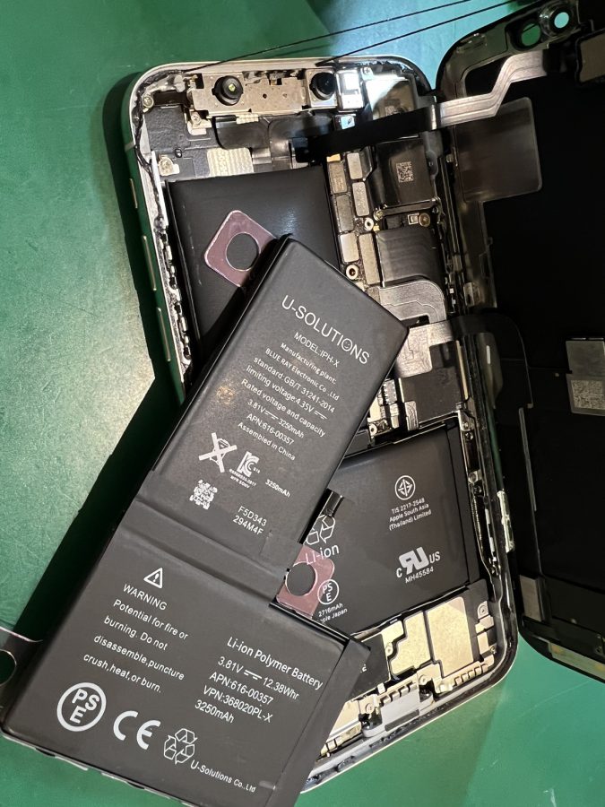 冬になって電池の減りが一気に早くなってきた、PhoneX(アイフォン)の電池交換修理を行いました！
