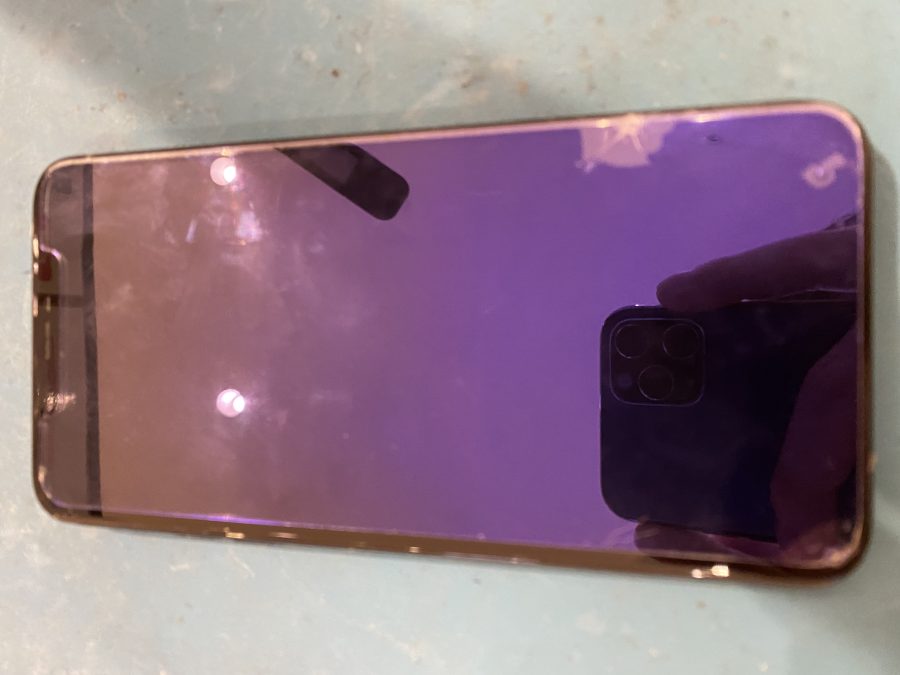 iPhone11ProMax(アイフォンイレブンプロマックス)画面割れ宮城で修理するなら当店へ！【iPhone修理工房　仙台PA