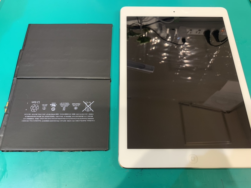 iPad Air（アイパッドエアー）のバッテリー交換ならスマホ修理工房新宿PePe店にお任せ下さい！