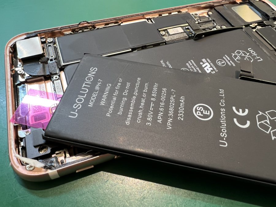急に電源が落ちて起動しなくなったiPhone7(アイフォン)のバッテリー交換修理ならiPhone修理工房水戸オーパ店で！