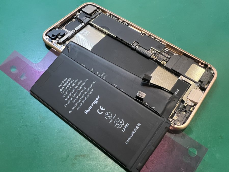 電池の減りが早くなったiPhone8(アイフォン)のバッテリー交換ならスマホ修理工房水戸オーパ店にお任せください！