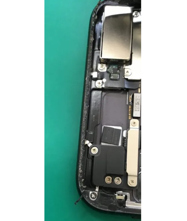 iPhone7plus（アイフォン）の電池交換なら、スマホ修理工房伊勢崎店で承っております！！