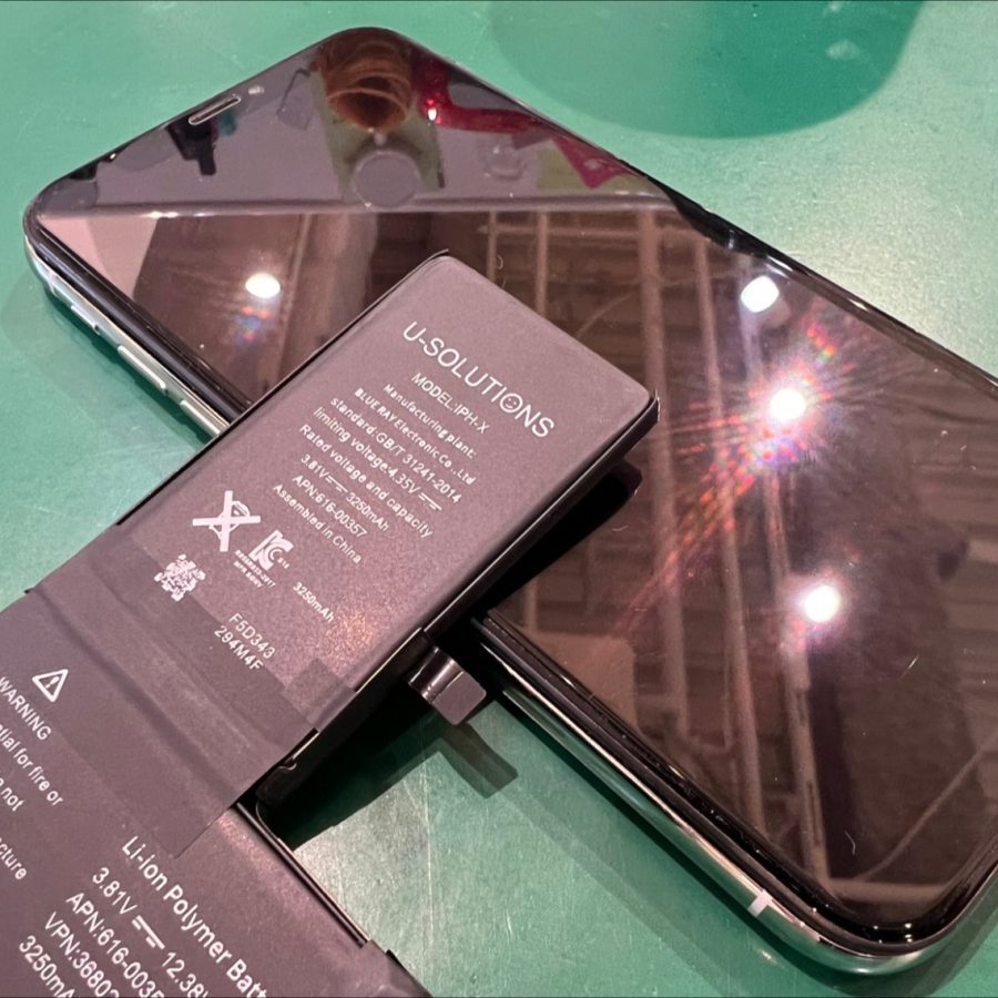 購入して約２年経つiPhoneX(アイフォン)の充電の減りが早くて。。。そんなiPhone修理工房水戸オーパ店へ！！