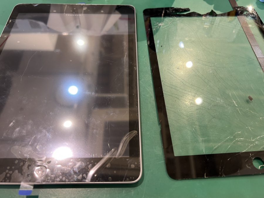キーケースにぶつけて割れてしまったiPad6(アイパッド)の修理ならiPhone修理工房水戸オーパ店にお任せ！！