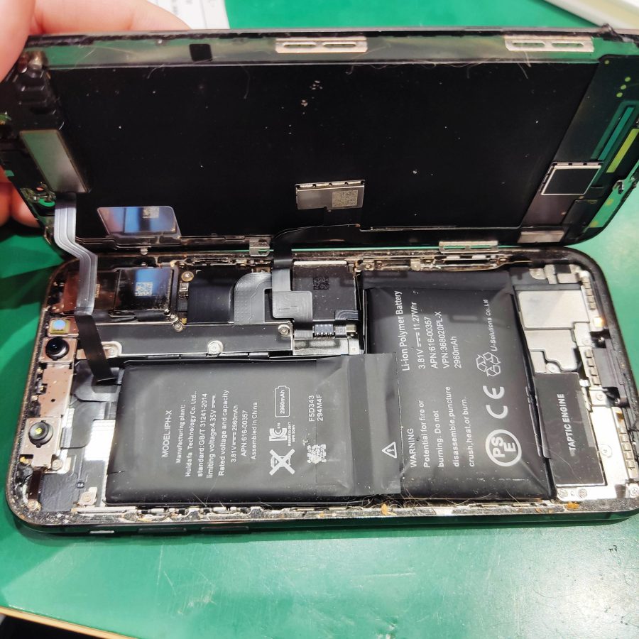 iPhoneX（アイフォン）バッテリー交換なら データそのまま、 即日修理のスマホ修理工房池袋P'パルコ店