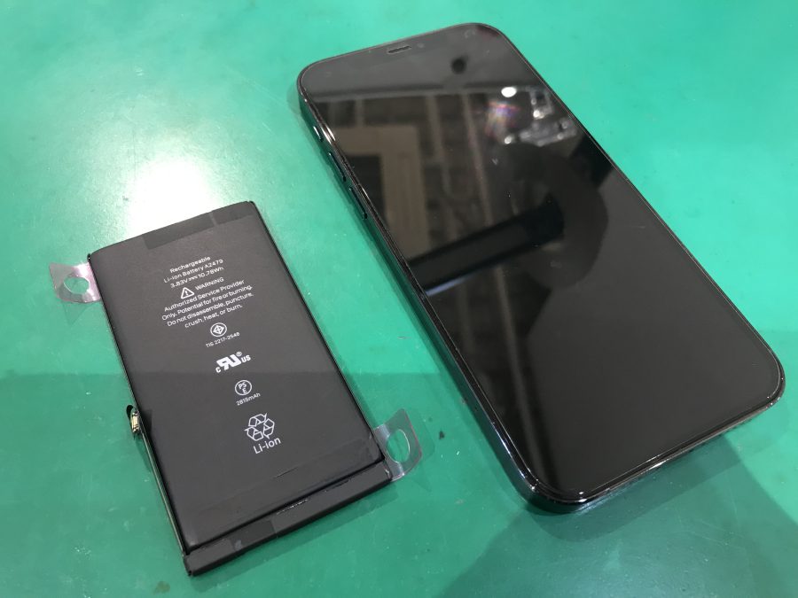 iPhone12 Pro(アイフォン)のバッテリー交換修理を行いました！