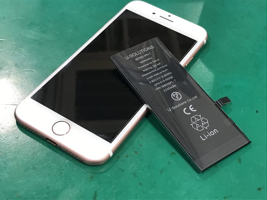 iPhone8(アイフォン)のバッテリー交換修理を行いました！