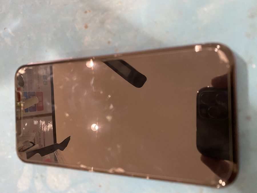 カメラが付かないiPhone11(アイフォンイレブン)即日修理が可能です!【スマホ修理工房　仙台PARCO２店】