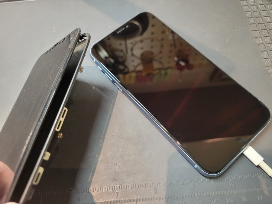 iPhoneXR(アイフォン)の画面修理を行いました！iPhoneの修理はスマホ修理工房にお任せください！