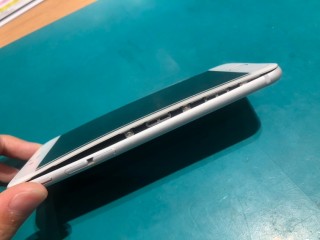 長野県大町市のお客様よりiPhone(アイフォン)6のバッテリー膨張でご来店頂きました！