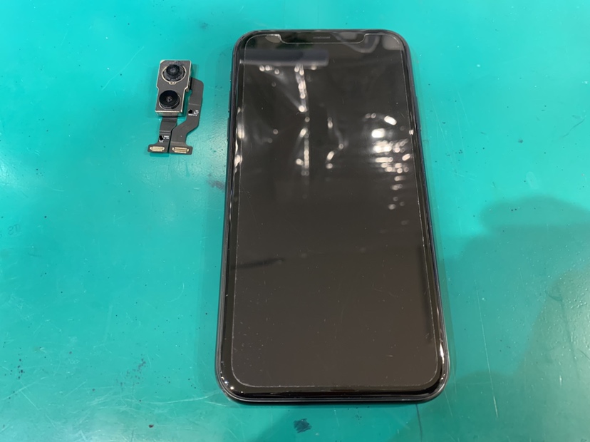 iPhone11（アイフォン11）の外カメラが映らなくなってしまった時はスマホ修理工房新宿PePe店ですぐ交換しちゃいませ
