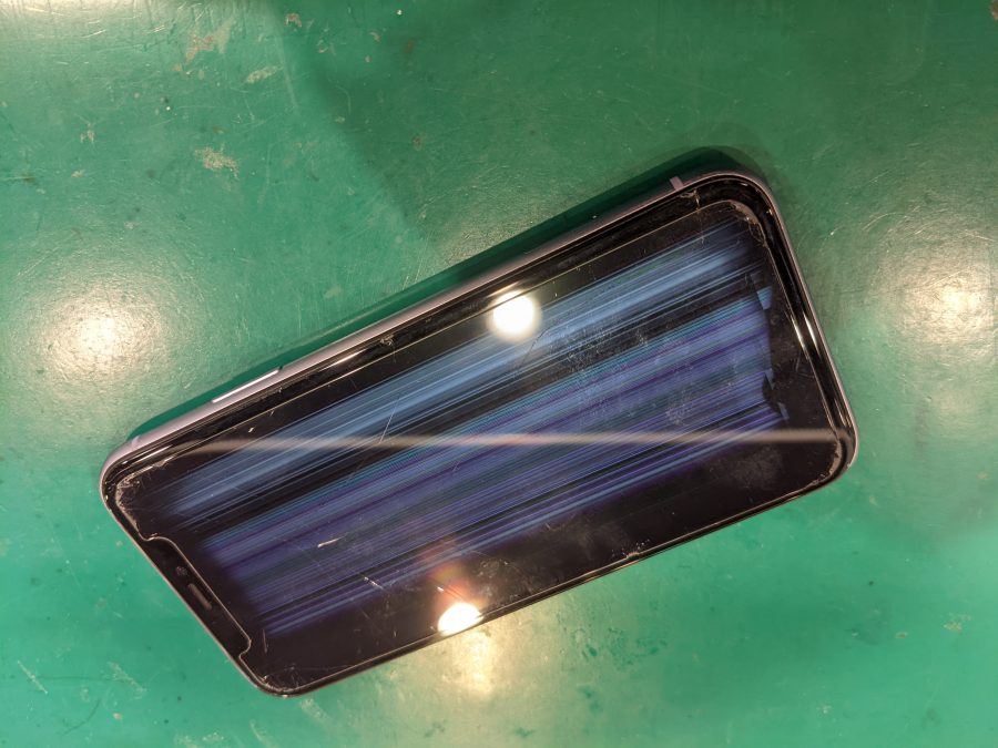 iPhone11(アイフォン)の液晶破損修理はスマホ修理工房ペリエ千葉店へ！