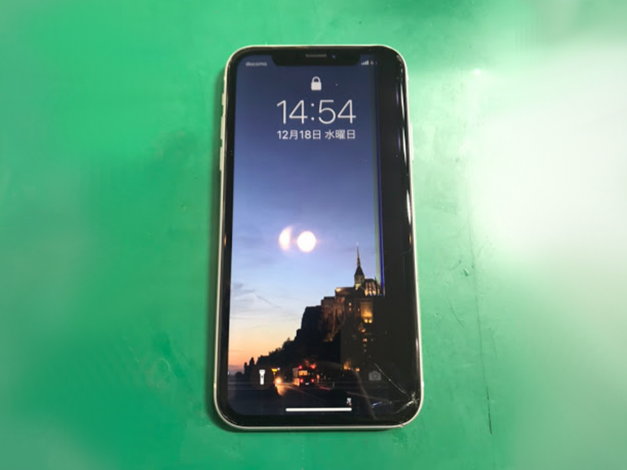 iPhoneXR(アイフォンXR)の液晶交換は、データそのまま・即日修理の「スマホ修理工房　池袋P'パルコ本店」へ！