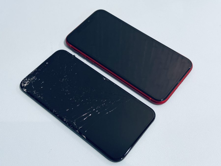 ガラスが割れてしまった！iPhoneXR(アイフォン)の画面交換修理ならスマホ修理工房水戸オーパ店へ！！即日対応可能です！