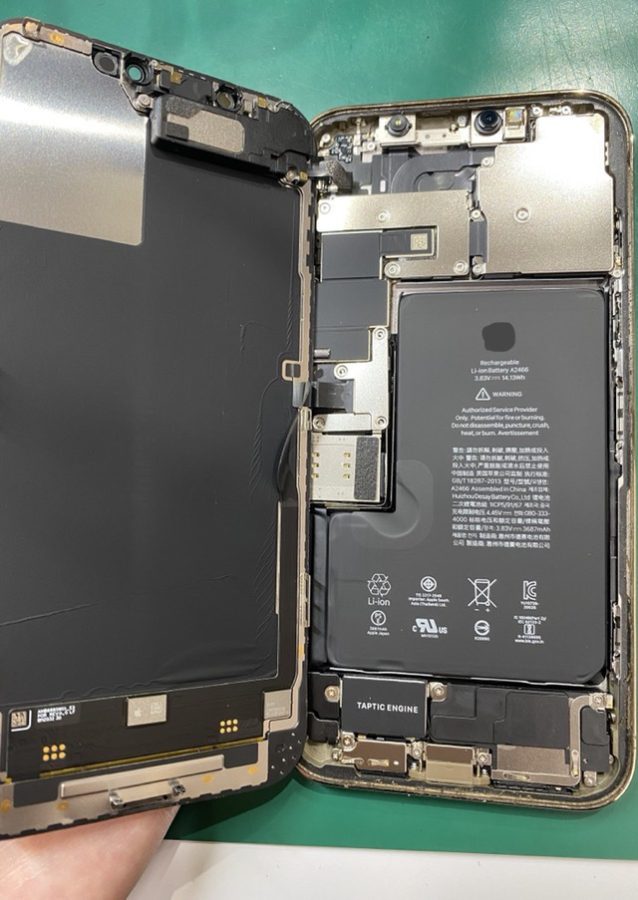 海水で水没したiPhone12ProMax(アイフォン)の復旧をお手伝い！「スマホ修理工房池袋P’パルコ店」へ！