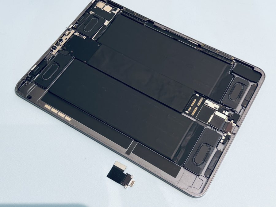 充電が出来ない！iPad pro11(アイパッド)の充電コネクタ交換修理ならスマホ修理工房水戸オーパ店にお任せ！！