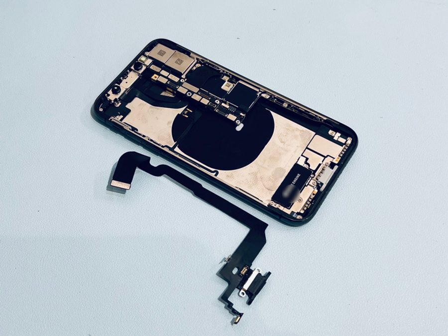 iPhoneX(アイフォン)の充電コネクター交換修理はスマホ修理工房水戸OPA店にお任せください！