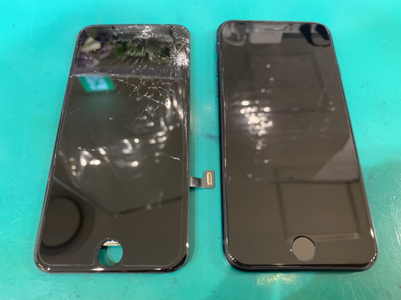 iPhoneSE第3世代(アイフォンSE3)の画面交換ならスマホ修理工房新宿PePe店ですぐできちゃいます！